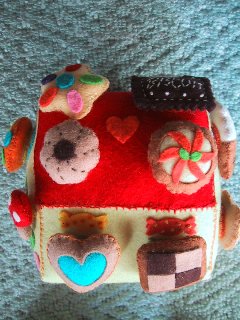 ���َq�̉ƂR