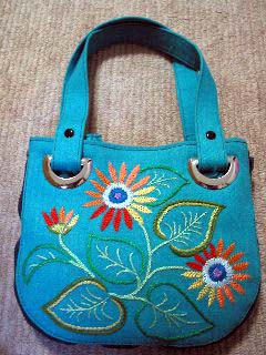 �B���ܕt���o�b�N�P