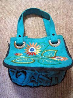 �B���ܕt���o�b�N�Q