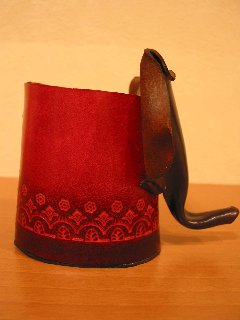 �牔�M���ĂS