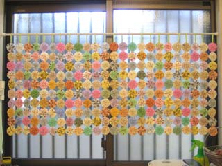 ���[���[�L���g�J�[�e��