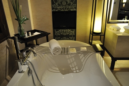 �o�����Q�T