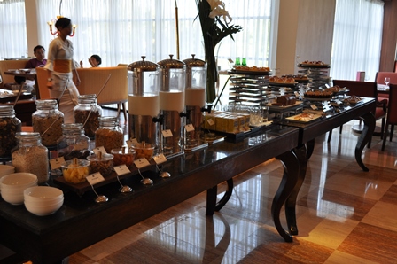 �o�����R