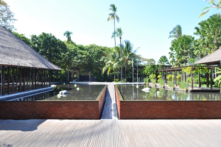 �o�����U�R