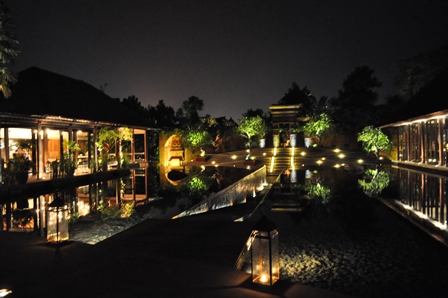 �o�����T�S