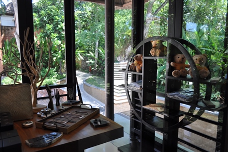 �o�����U