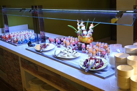 �J���N���Q�Q