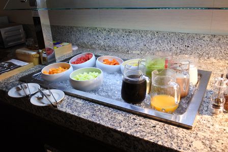 �J���N���S