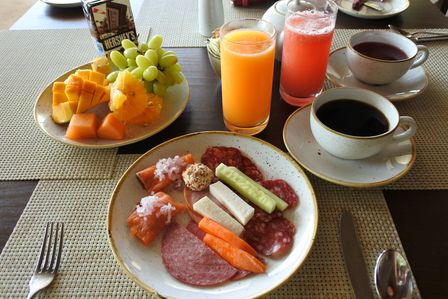 �J���N���S