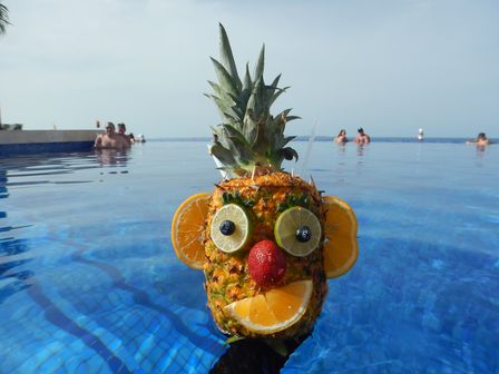 �J���N���T�S