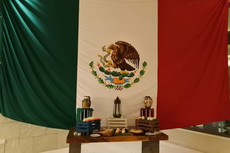 �J���N���W�U