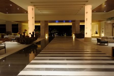 �J���N���S