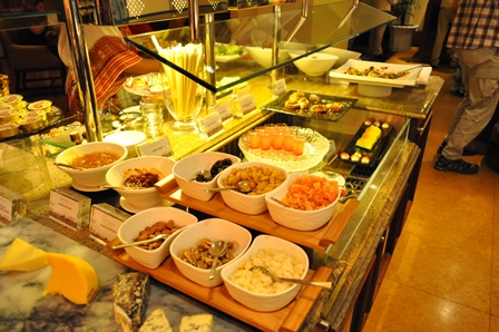 �h�o�C�U�X