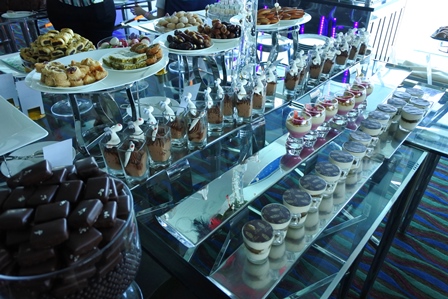 �h�o�C�U�T