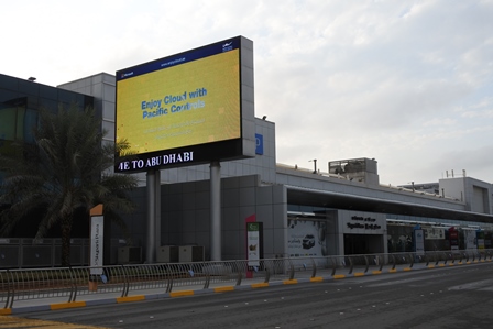 �h�o�C�S�T