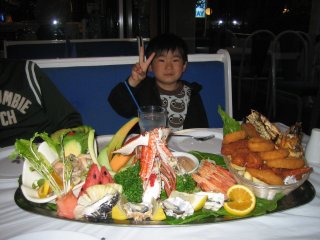 �g���[���[�T