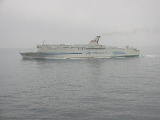 �t�F���[�E��������