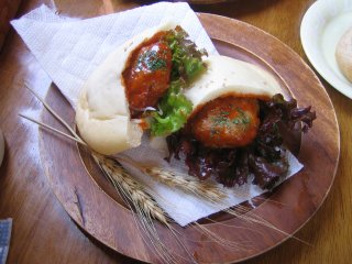 �x���`�^�C���R