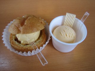 �������R