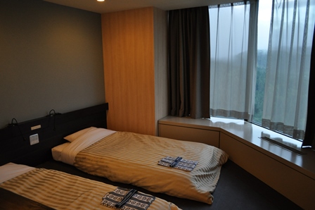 �k�C���T�R