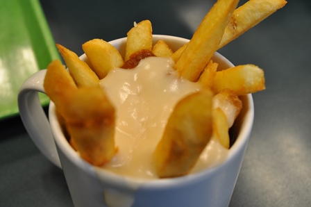 �k�C���S�P