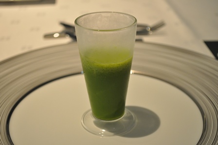 �k�C���P�W