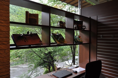 �k�C���R�R