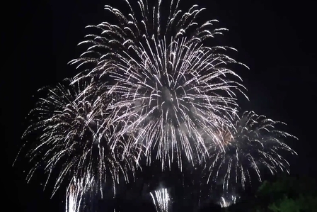 �k�C���U�V