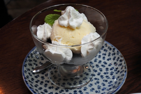 �k�C���T�S