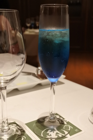 �k�C���R�X