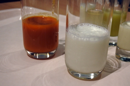 �k�C���P�W