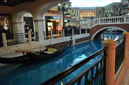 �}�J�I�R�U