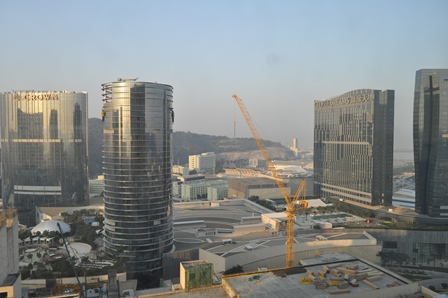 �}�J�I�R�U