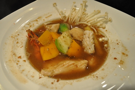 �}�J�I�U�O