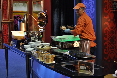 �}�J�I�P�R