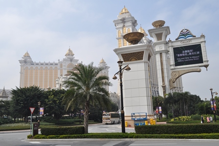 �}�J�I�R�X