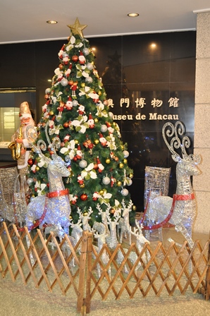 �}�J�I�T�Q