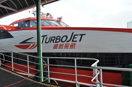 �}�J�I�U�T