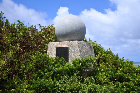 �{�Ó��R�U