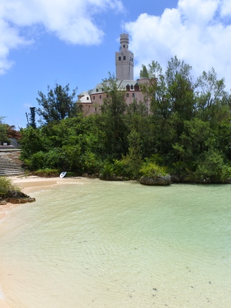 �{�Ó��U�V