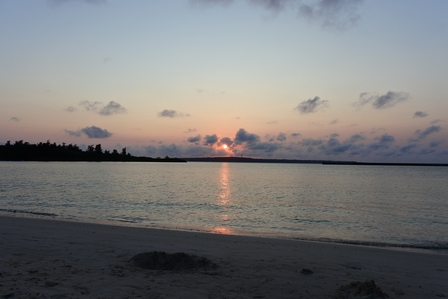 �{�Ó��S�Q