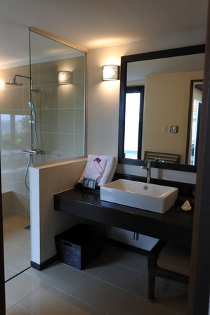 �{�Ó��R�W