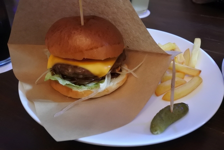 �{�Ó��S�Q