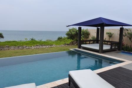 �{�Ó��T�P