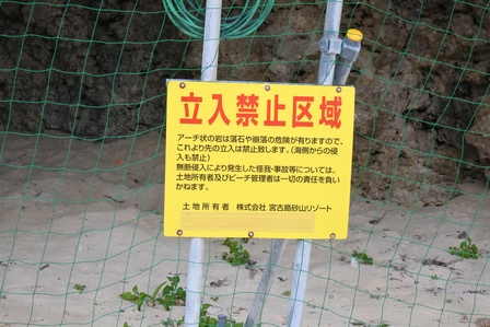 �{�Ó��T�U