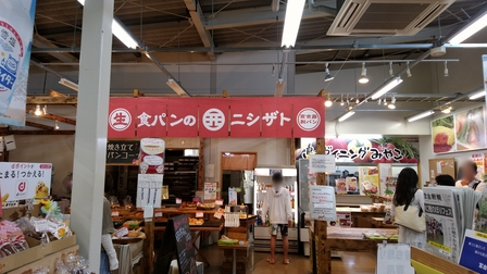 �{�Ó��Q�R