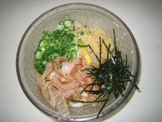 ���������R