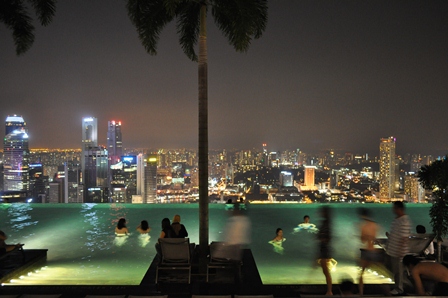 �V���K�|�[���P�R