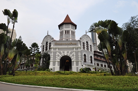 �V���K�|�[���R�Q