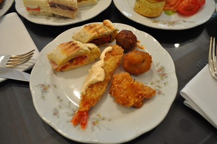 �V���K�|�[���R�X